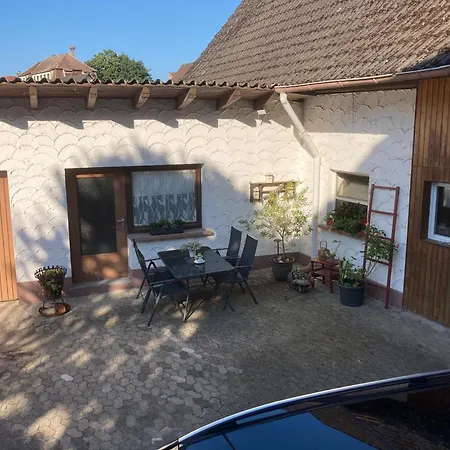 Geraeumige Ferienwohnung In Ruhiger Lage, Perfekt Zum Entspannen شقة